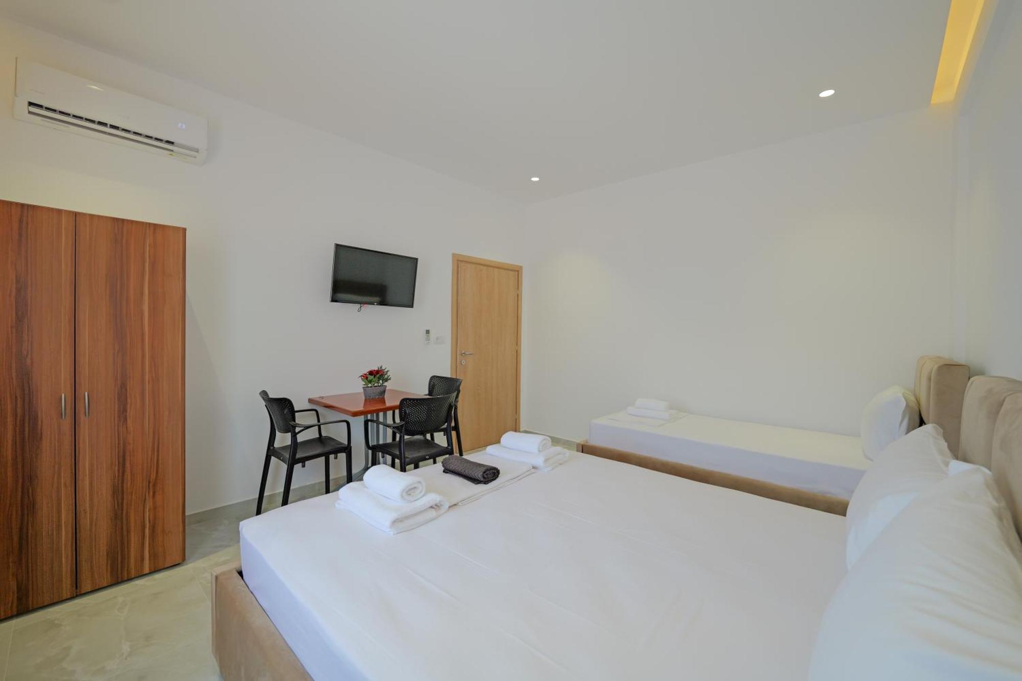Central Garden Residence Sofia - Free Parking Ksamil Dış mekan fotoğraf