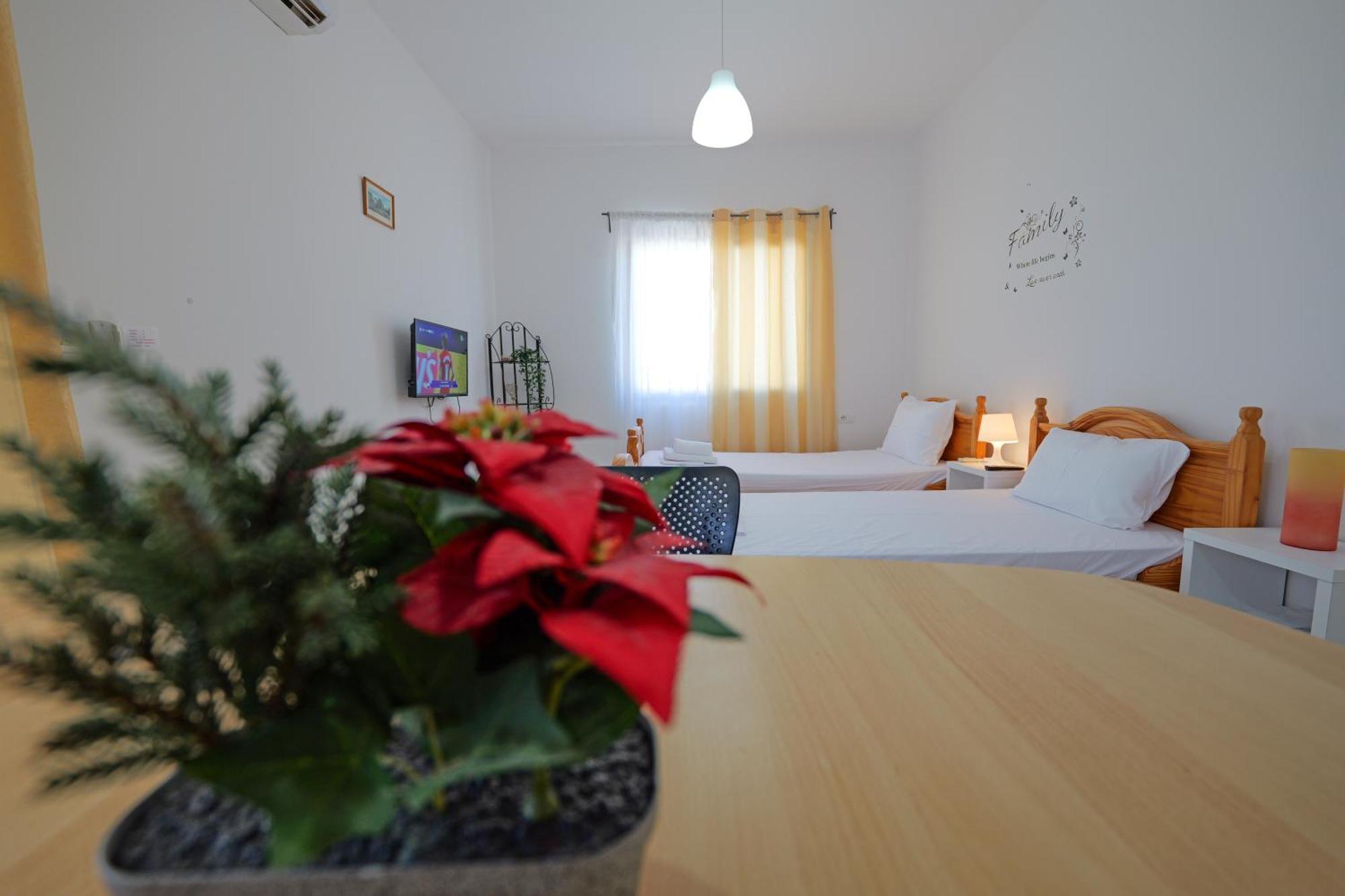Central Garden Residence Sofia - Free Parking Ksamil Dış mekan fotoğraf