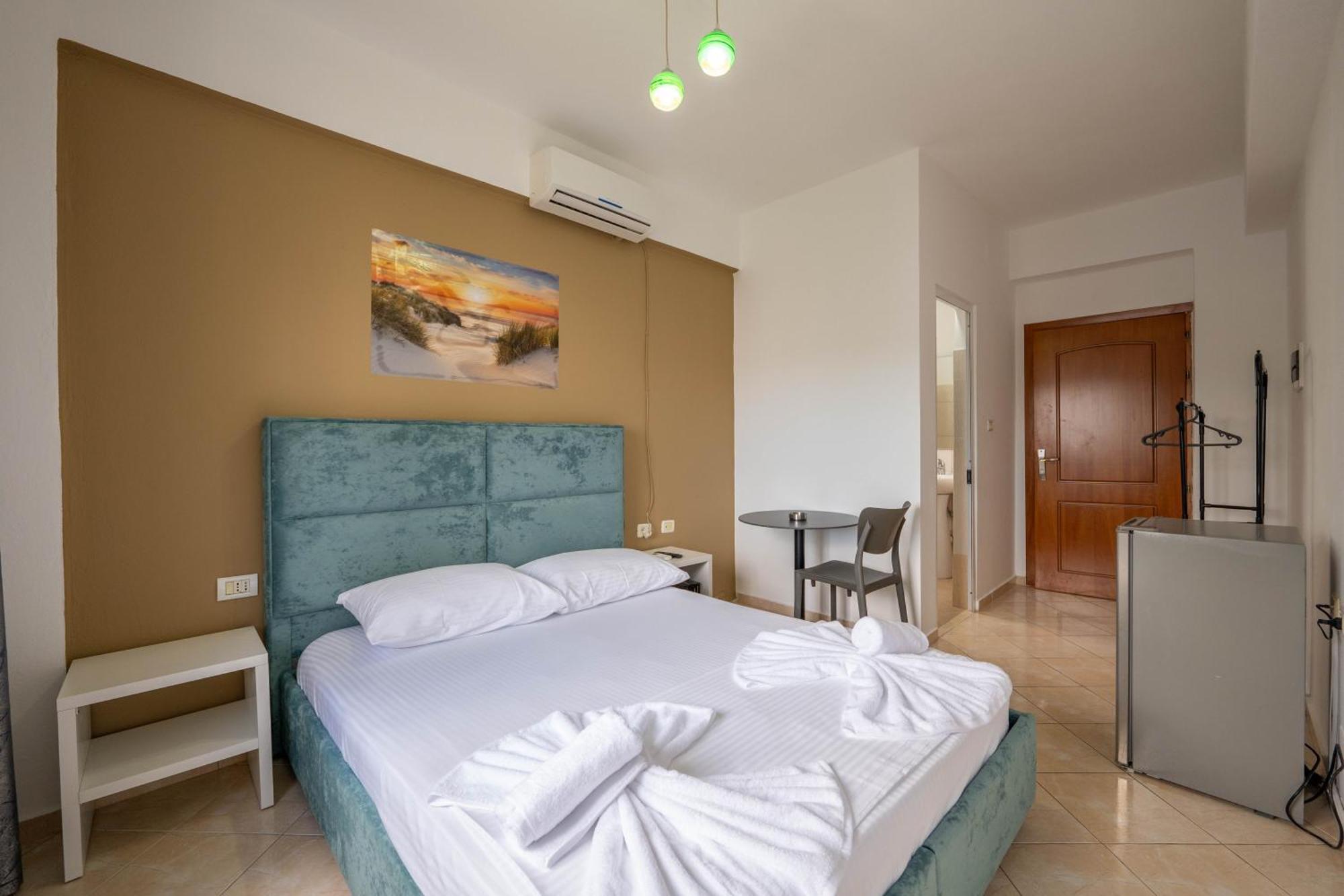 Central Garden Residence Sofia - Free Parking Ksamil Dış mekan fotoğraf
