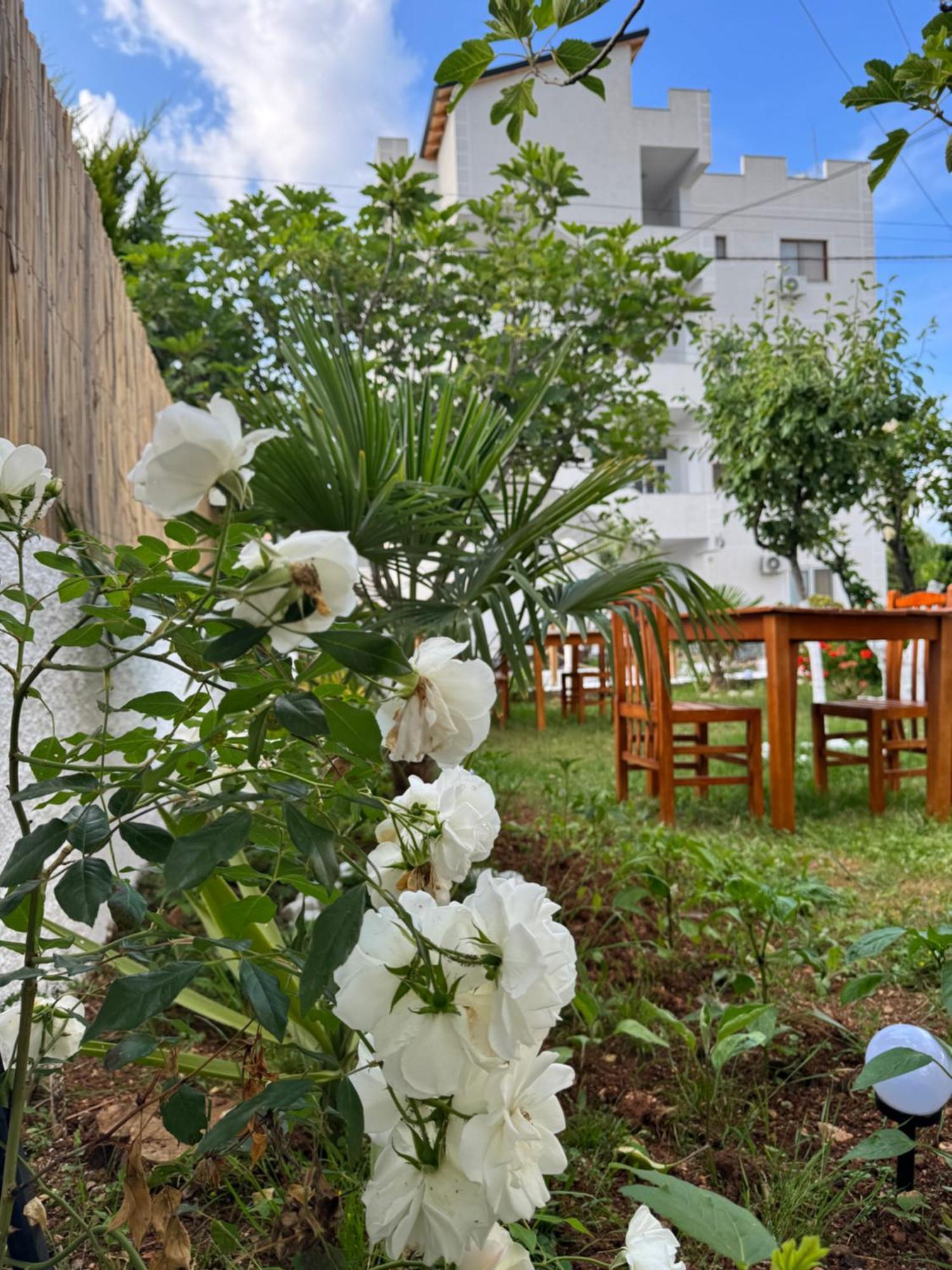 Central Garden Residence Sofia - Free Parking Ksamil Dış mekan fotoğraf